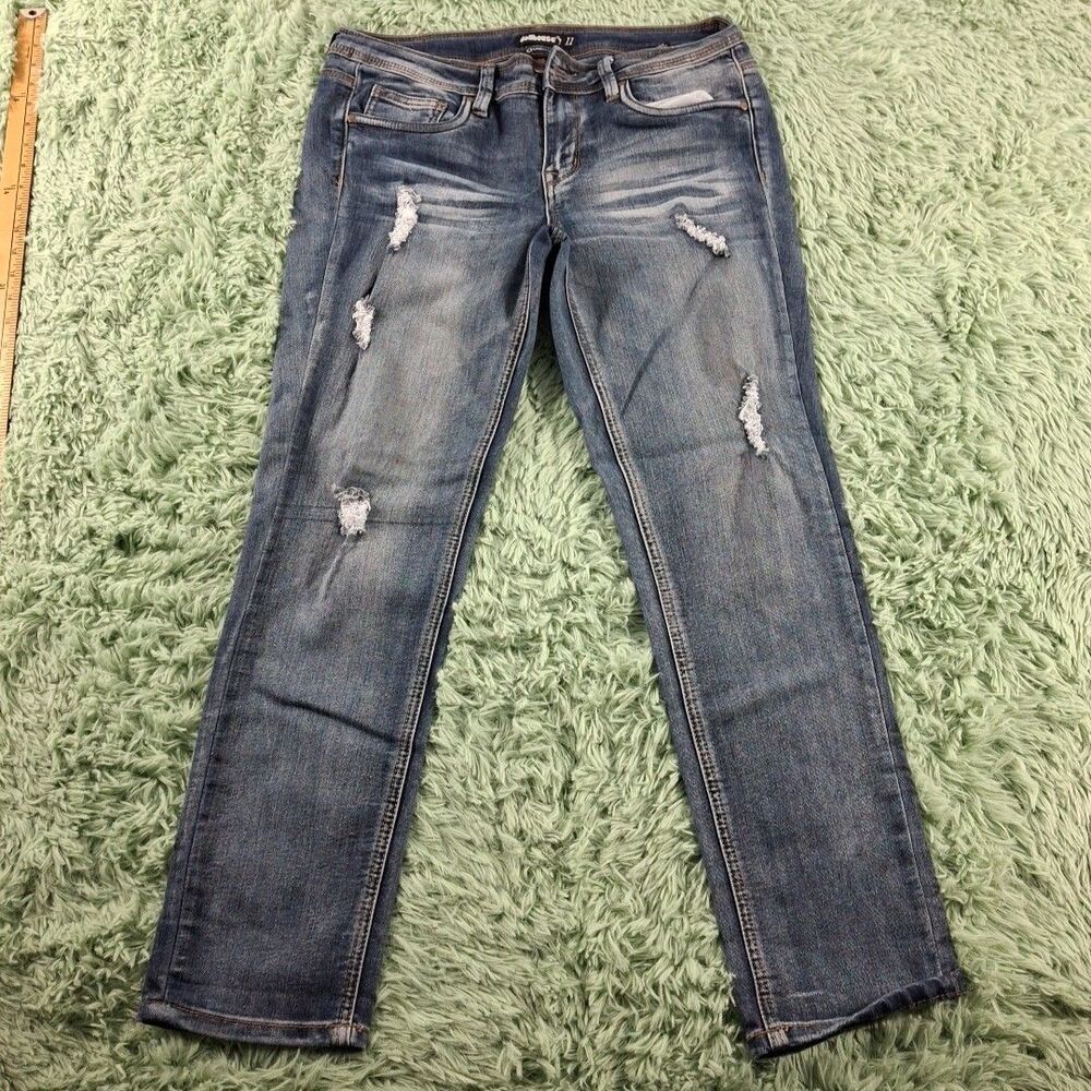 Dollhouse Charlie Size 11 Womens Jeans Distressed